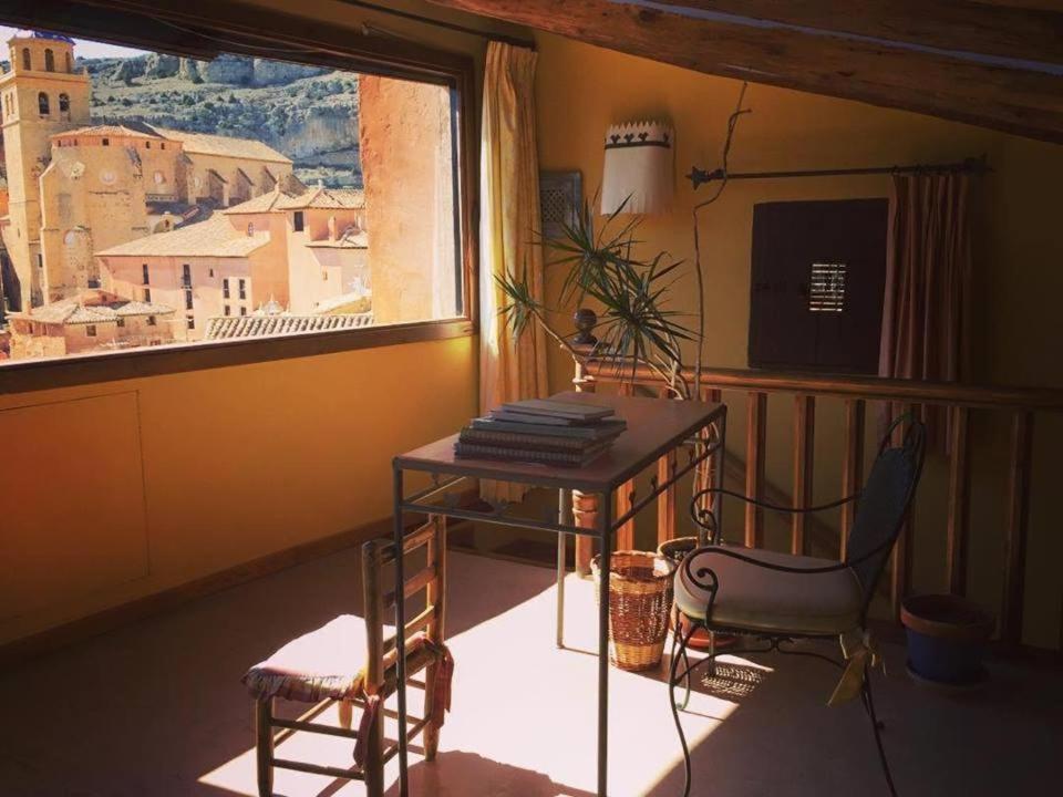 Casa De Santiago Guest House Albarracin Exterior photo